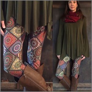 Spectrum Print Multi-Colored Leggings